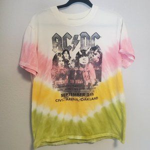 AC/DC Highway to Hell Tour Oakland Concert Band Tie-dye T-shirt Women Size M